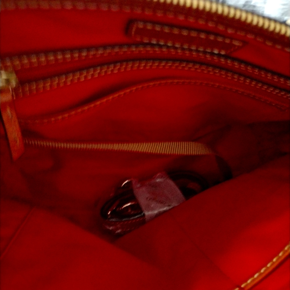 Dooney & Bourke
